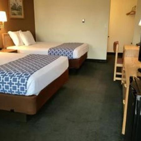 Travelodge By Wyndham Powell Buitenkant foto