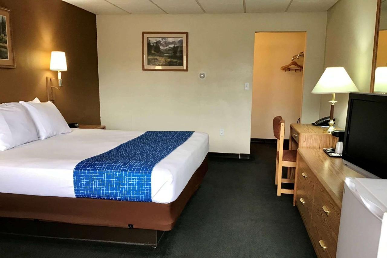 Travelodge By Wyndham Powell Buitenkant foto
