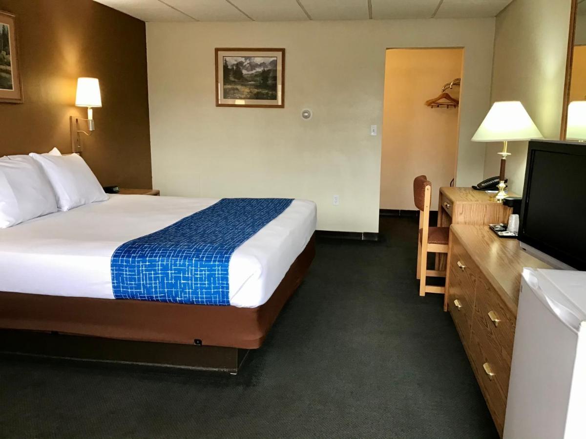Travelodge By Wyndham Powell Buitenkant foto