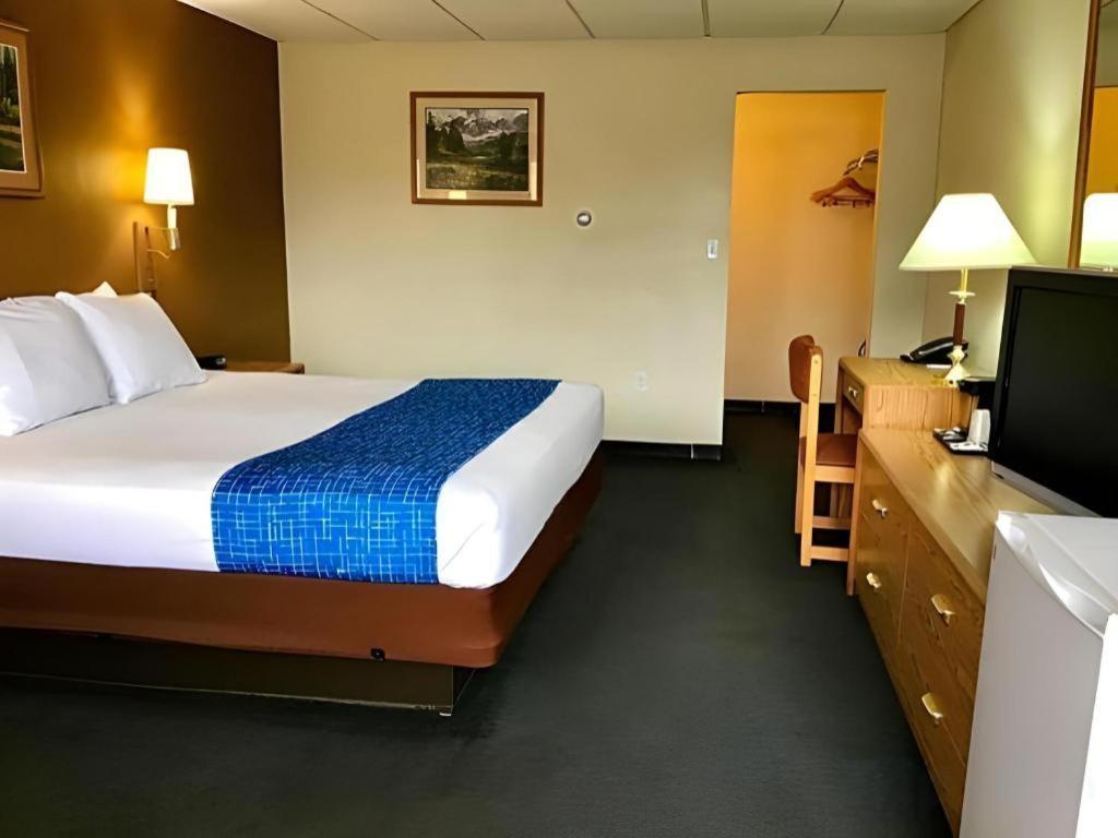 Travelodge By Wyndham Powell Buitenkant foto
