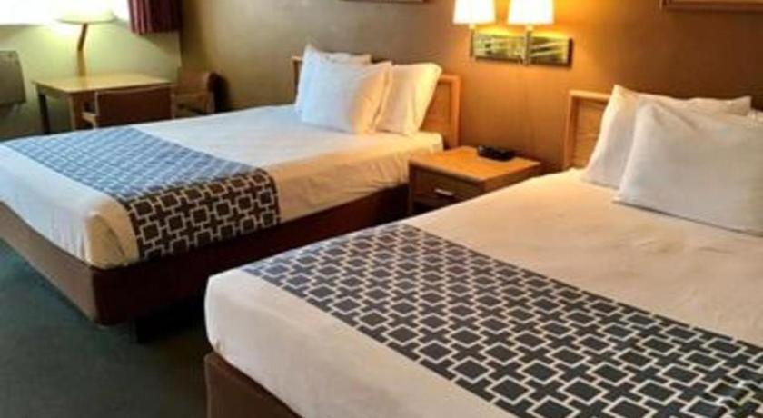 Travelodge By Wyndham Powell Buitenkant foto
